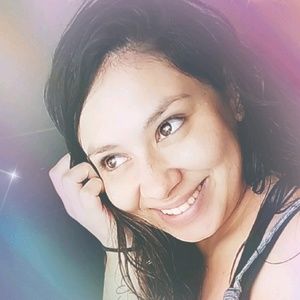 Meet your Posher, Junell